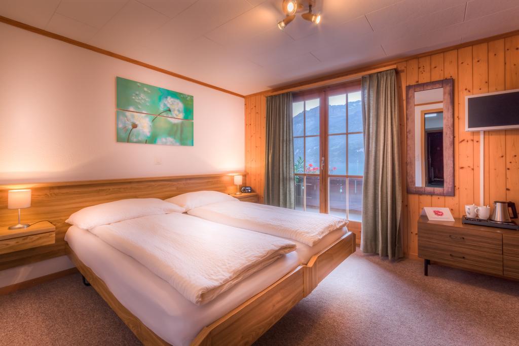 Hotel Wildbach Brienz  Room photo